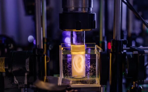 EPFL’s Holographic 3D Printer Builds Tissue-Scale Structures 70 Times More Efficiently