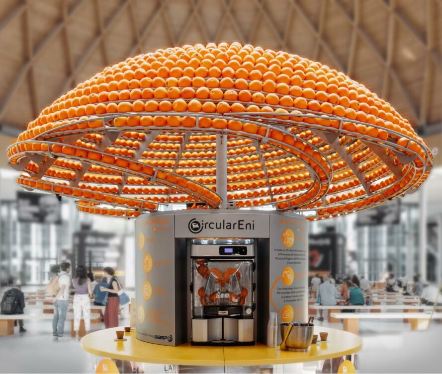 circular juice bar