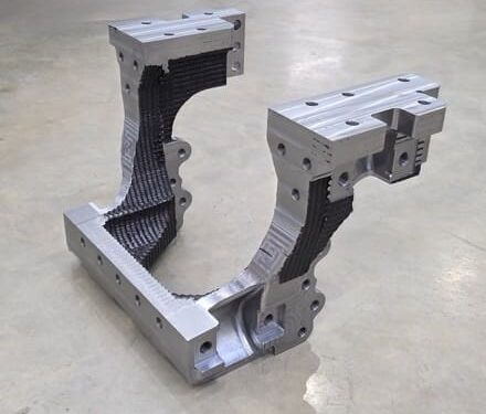 Digital Manufacturing Centre Delivers 90kg 3D Printed Military Vehicle Component