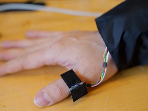 3D Printed Ring Translates American Sign Language Fingerspelling into Text