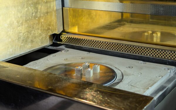 Fraunhofer Showcases High-Temperature Metal 3D Printing and Sustainable Booth Design at Formnext 2025