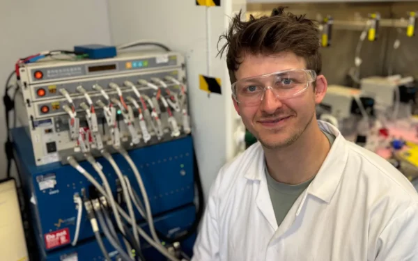 Queen’s University Belfast Researcher 3D-Prints Flow Battery for £74, Shares Design Globally for Free