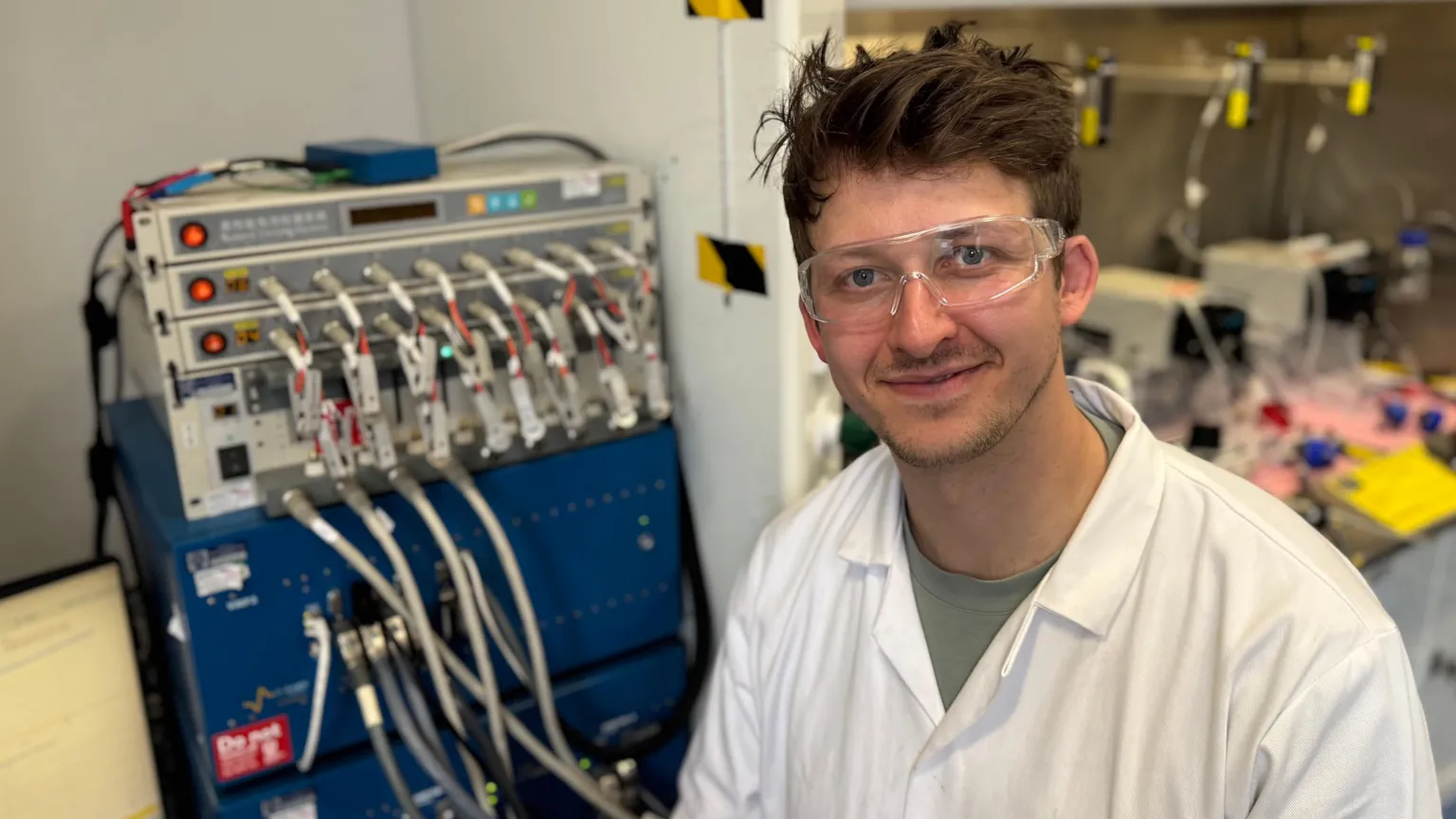 Queen's University Belfast Researcher 3D-Prints Flow Battery for £74, Shares Design Globally for Free