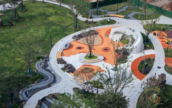 Chinese Design Firm Uses 3D Concrete Printing for Community Playground in Shandong Province