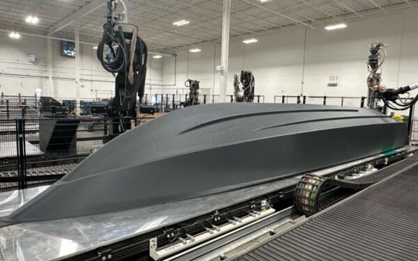 Florida Firm 3D Prints Military Drone Boat Using Robotic Arms