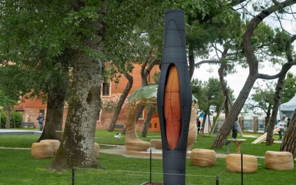 3D Printed Modular Column “Duality of Skin and Core” Featured at Venice Biennale 2025