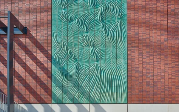 Rotterdam Studio Covers Dutch Transformer Station in 322 Custom 3D Printed Ceramic Tiles
