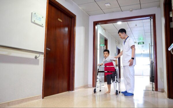 Vietnam Sets Global Record with 3D-Printed Femur for 8-Year-Old Cancer Patient