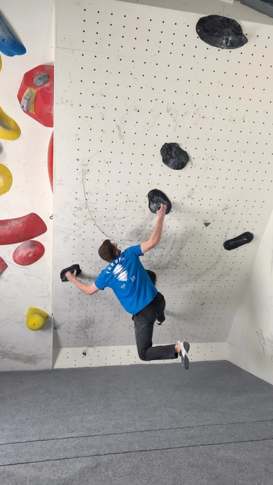 3D Printed Boulder Helps Climber Scale to Victory