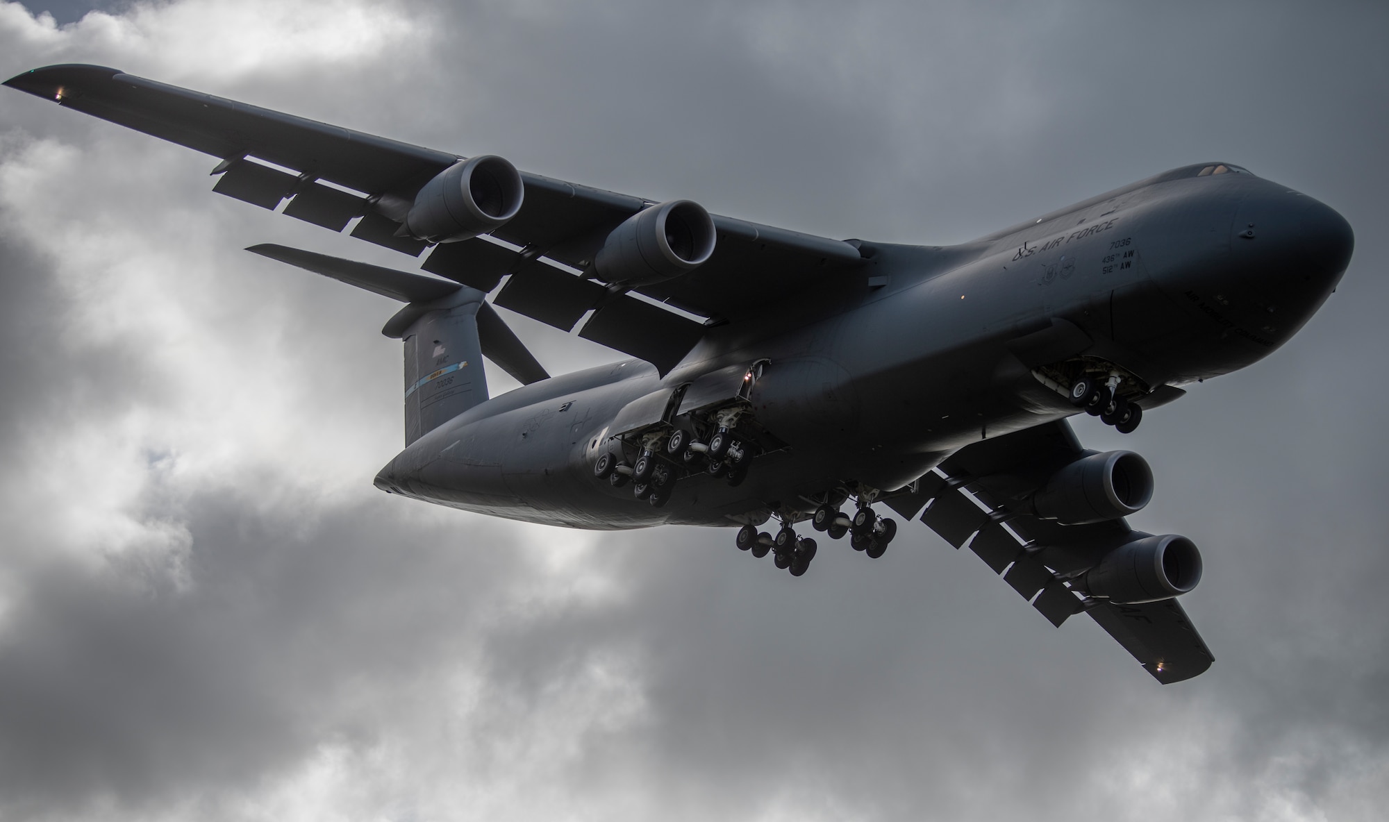 C5 Super Galaxy in flight